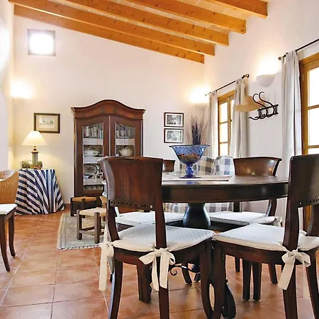 L'alzina Villa *